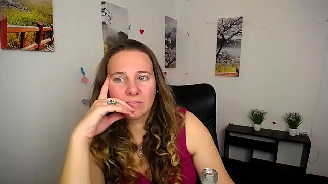 Snapshot of Darklure_ chatting on October 15, 2025, 1:52 pm Darklure  online show from October 15, 2025, 1:52 pm