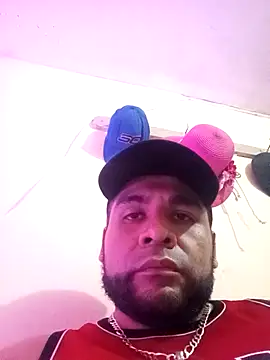 Snapshot of RandalHot chatting on December 3, 2025, 11:53 am RandalHot online show from December 3, 2025, 11:53 am