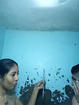 Snapshot of RandalHot chatting on December 16, 2025, 9:24 am RandalHot online show from December 16, 2025, 9:24 am