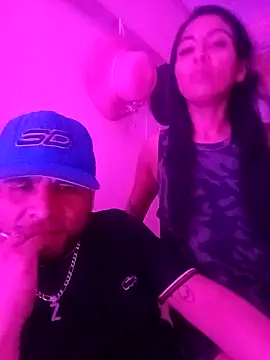 Snapshot of RandalHot chatting on December 1, 2025, 8:37 am RandalHot online show from December 1, 2025, 8:37 am