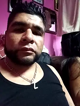 Snapshot of RandalHot chatting on December 19, 2025, 1:31 am RandalHot online show from December 19, 2025, 1:31 am