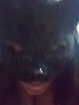 Snapshot of Slllll_Couple00 chatting on November 4, 2025, 2:43 pm Slllll Couple00 online show from November 4, 2025, 2:43 pm