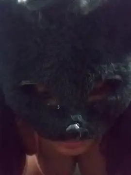 Snapshot of Slllll_Couple00 chatting on October 28, 2025, 12:59 pm Slllll Couple00 online show from October 28, 2025, 12:59 pm