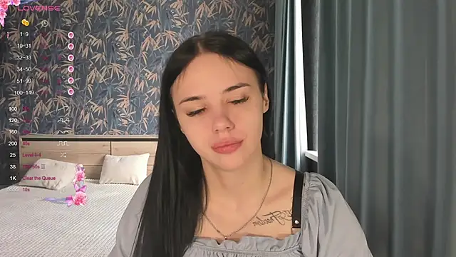 Kseni a online show from March 13, 2026, 8:08 am