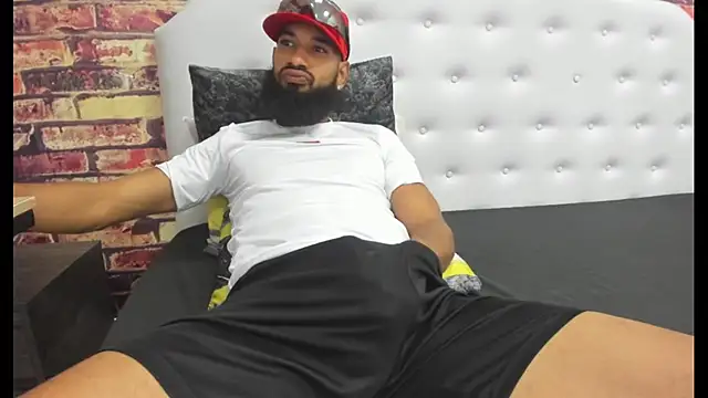 Damian Shakur online show from April 15, 2026, 11:59 am