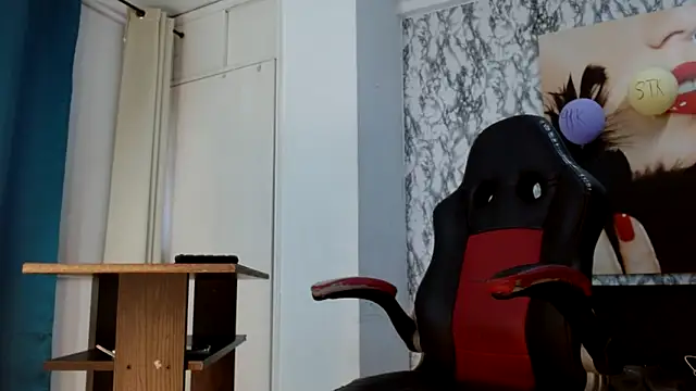 mariani smith online show from November 11, 2025, 12:22 pm