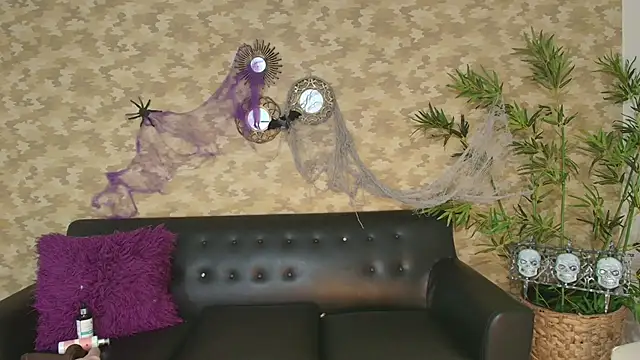 katspicy  online show from October 27, 2025, 1:12 pm