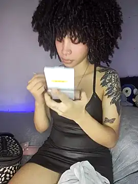 Snapshot of bettyboo2801 chatting on November 21, 2025, 5:39 am bettyboo2801 online show from November 21, 2025, 5:39 am