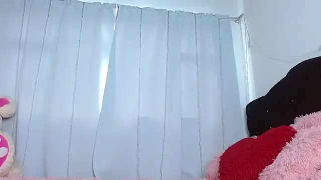 Snapshot of Charlothe_Wright chatting on March 27, 2026, 6:09 pm Charlothe Wright online show from March 27, 2026, 6:09 pm