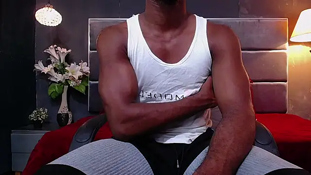 Snapshot of blackbignude chatting on October 3, 2025, 1:20 am blackbignude online show from October 3, 2025, 1:20 am