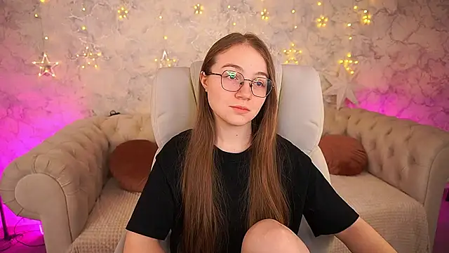 Snapshot of ArrinaWairr chatting on January 15, 2026, 9:01 am ArrinaWairr online show from January 15, 2026, 9:01 am