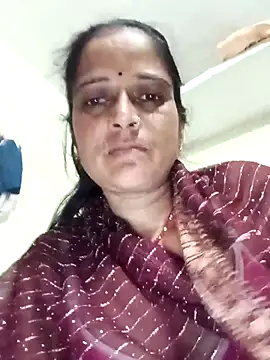 Snapshot of Cutreet chatting on September 14, 2025, 3:23 pm Cutreet online show from September 14, 2025, 3:23 pm