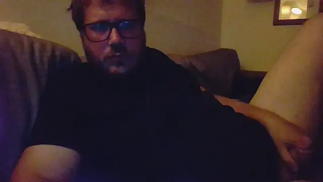 Snapshot of snebold chatting on July 12, 2026, 9:59 pm snebold online show from July 12, 2026, 9:59 pm