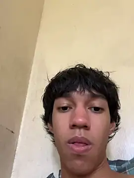 Snapshot of javi_fer chatting on February 6, 2026, 4:58 pm javi fer online show from February 6, 2026, 4:58 pm