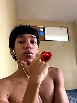 Snapshot of javi_fer chatting on January 12, 2026, 2:13 pm javi fer online show from January 12, 2026, 2:13 pm