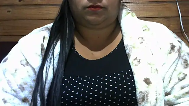 MARRENTINHA34 online show from June 4, 2026, 12:43 pm