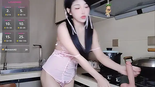 Coco--01 online show from October 30, 2025, 12:42 am