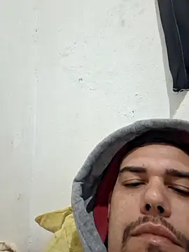 feehzungi0000 online show from June 26, 2026, 2:45 pm