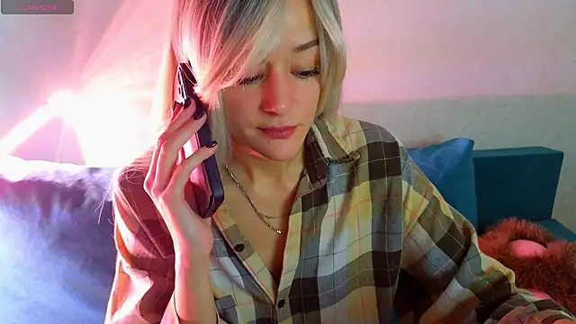 Snapshot of thief_of_hearts chatting on September 10, 2025, 9:52 am thief of hearts online show from September 10, 2025, 9:52 am