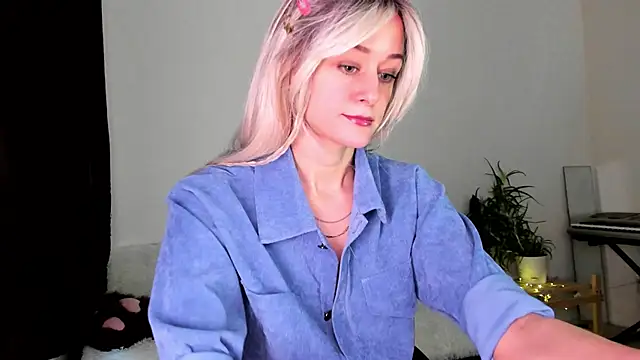 Snapshot of thief_of_hearts chatting on December 15, 2025, 7:47 am thief of hearts online show from December 15, 2025, 7:47 am