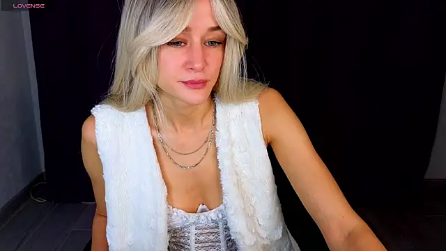 Snapshot of thief_of_hearts chatting on October 4, 2025, 11:28 pm thief of hearts online show from October 4, 2025, 11:28 pm