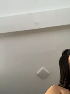 JuanitaMore01 online show from March 7, 2026, 10:59 pm