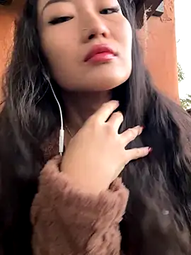 Snapshot of Aliciaz3 chatting on December 3, 2025, 2:38 pm Aliciaz3 online show from December 3, 2025, 2:38 pm