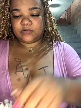 Snapshot of melcarioca1111 chatting on November 23, 2025, 3:33 pm melcarioca1111 online show from November 23, 2025, 3:33 pm