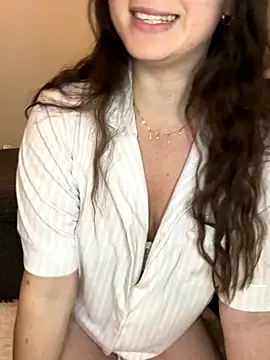 liloush   online show from December 22, 2025, 8:53 pm