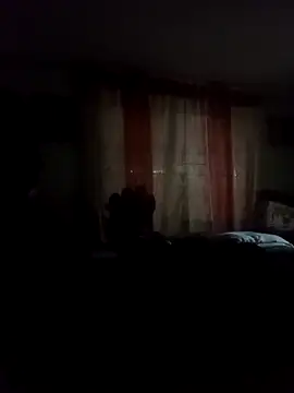 andru898 online show from November 14, 2025, 5:22 am