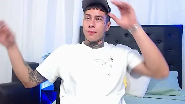 setthomas online show from November 4, 2025, 2:21 pm