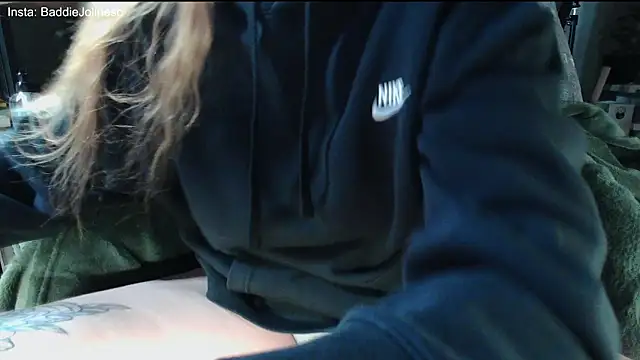 BaddieJoline online show from October 23, 2025, 5:33 pm