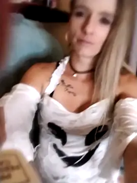 Snapshot of CassA-Nova chatting on October 31, 2025, 11:33 pm CassA-Nova online show from October 31, 2025, 11:33 pm