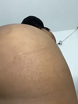 Snapshot of Rousevans_ chatting on November 23, 2025, 3:49 am Rousevans online show from November 23, 2025, 3:49 am