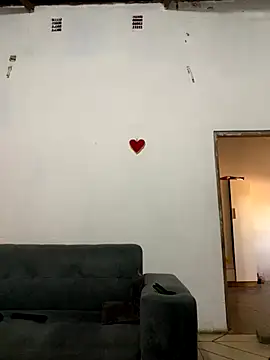 hndrx12 online show from October 23, 2025, 1:43 pm