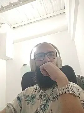 FranccoJ online show from November 6, 2025, 1:26 pm