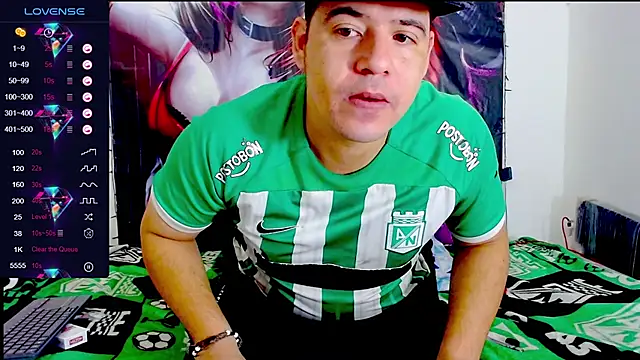 smith hot29 online show from November 14, 2025, 3:32 am