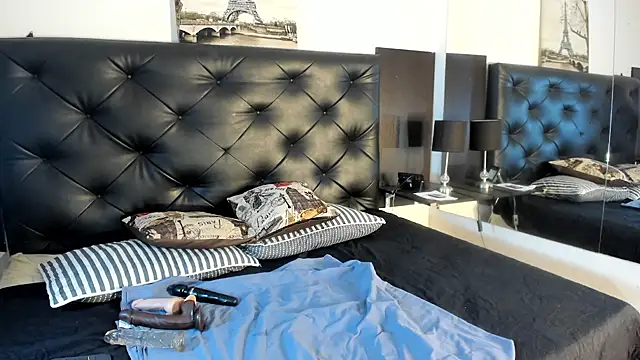 Kymy marquez online show from March 29, 2026, 8:43 pm