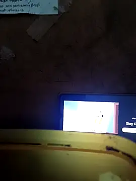 Snapshot of Hot_more chatting on October 30, 2025, 11:30 am Hot more online show from October 30, 2025, 11:30 am