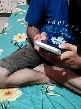 mehulsomm7 online show from December 5, 2025, 4:05 pm