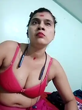 Snapshot of Kavya-Tiwari chatting on June 16, 2026, 8:20 pm Kavya-Tiwari online show from June 16, 2026, 8:20 pm