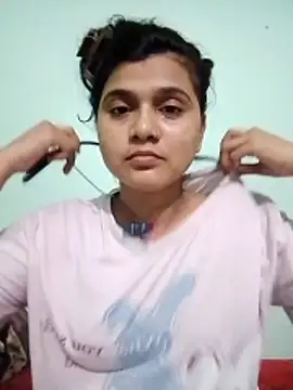 Kavya-Tiwari online show from May 13, 2026, 5:09 pm