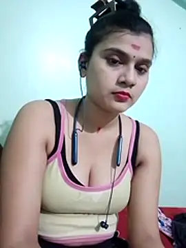 Snapshot of Kavya-Tiwari chatting on June 15, 2026, 5:23 pm Kavya-Tiwari online show from June 15, 2026, 5:23 pm