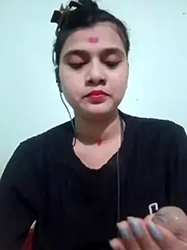 Snapshot of Kavya-Tiwari chatting on June 1, 2026, 7:35 pm Kavya-Tiwari online show from June 1, 2026, 7:35 pm