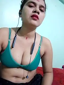 Snapshot of Kavya-Tiwari chatting on June 18, 2026, 6:02 pm Kavya-Tiwari online show from June 18, 2026, 6:02 pm