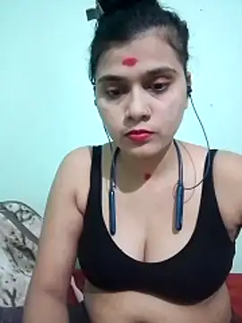 Snapshot of Kavya-Tiwari chatting on June 2, 2026, 5:13 pm Kavya-Tiwari online show from June 2, 2026, 5:13 pm