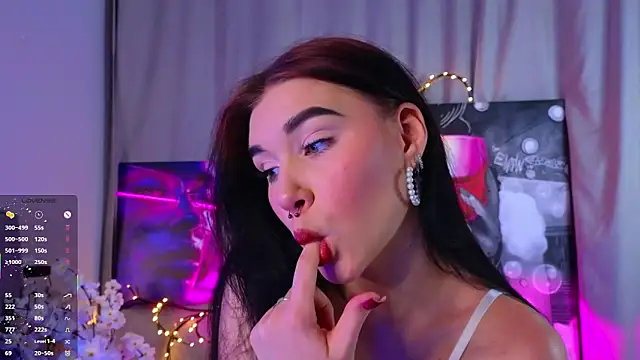 JenniferSullivan online show from January 7, 2026, 10:04 pm