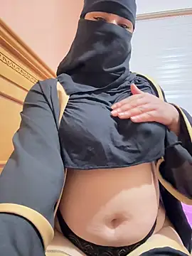 Snapshot of _Laiali_ chatting on September 20, 2025, 12:21 pm Laiali online show from September 20, 2025, 12:21 pm