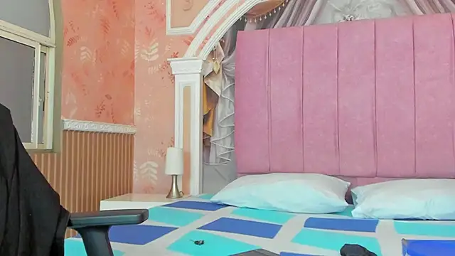 magnus serket online show from November 24, 2025, 11:32 am