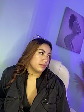 MacarenaRosse online show from November 22, 2025, 8:29 pm